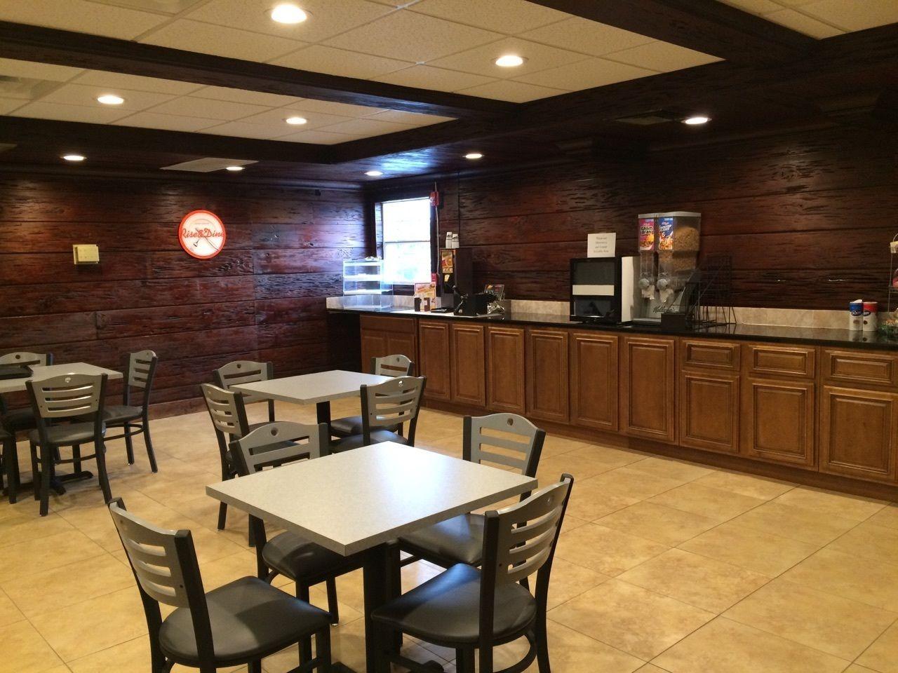 Howard Johnson By Wyndham Winter Haven Fl Exteriér fotografie